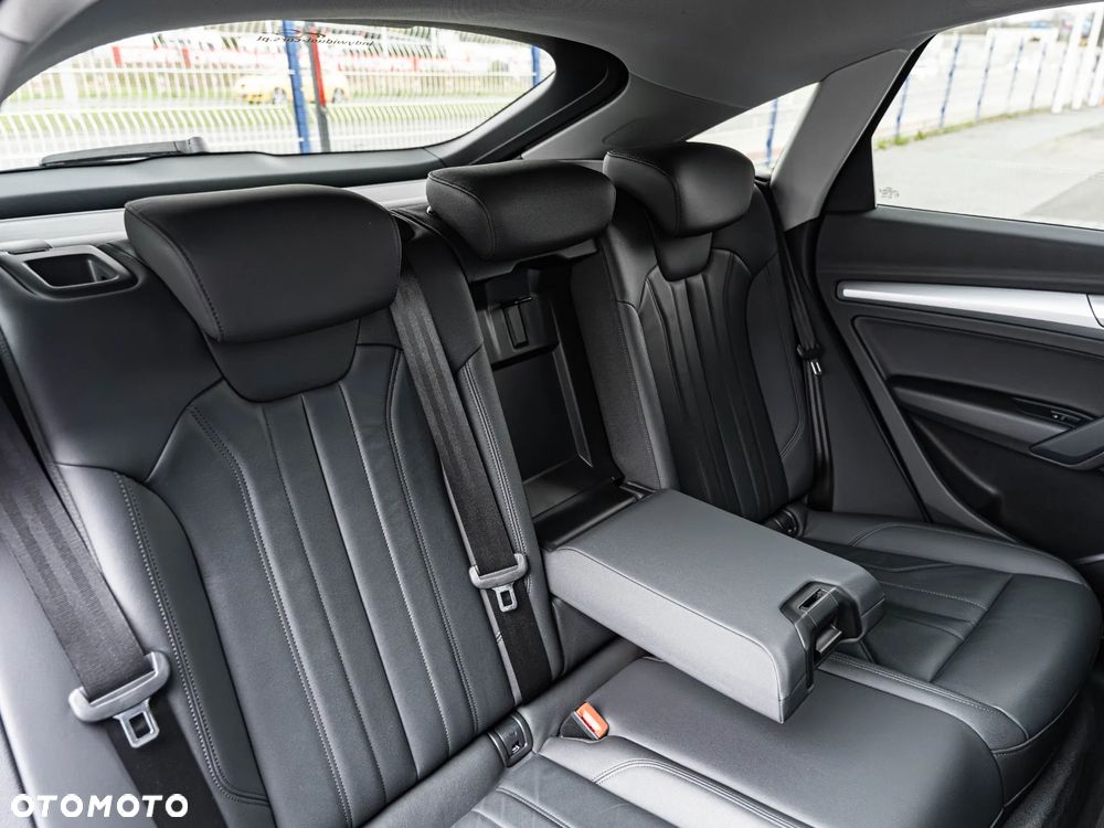 Audi Q5 Sportback 35 TDI S tronic S line - 27