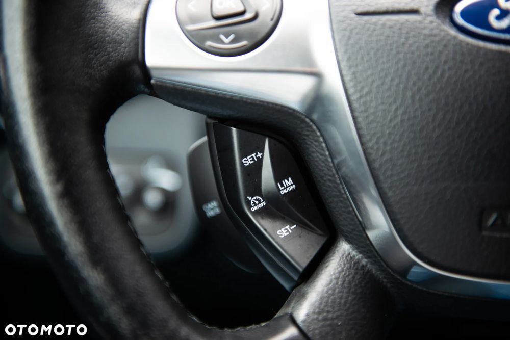 Ford Grand C-MAX 2.0 TDCi Business Edition - 38