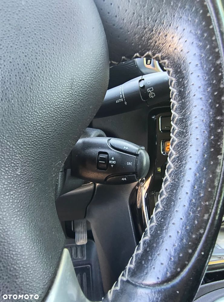 Citroën C3 Picasso 1.6 HDi Exclusive - 17