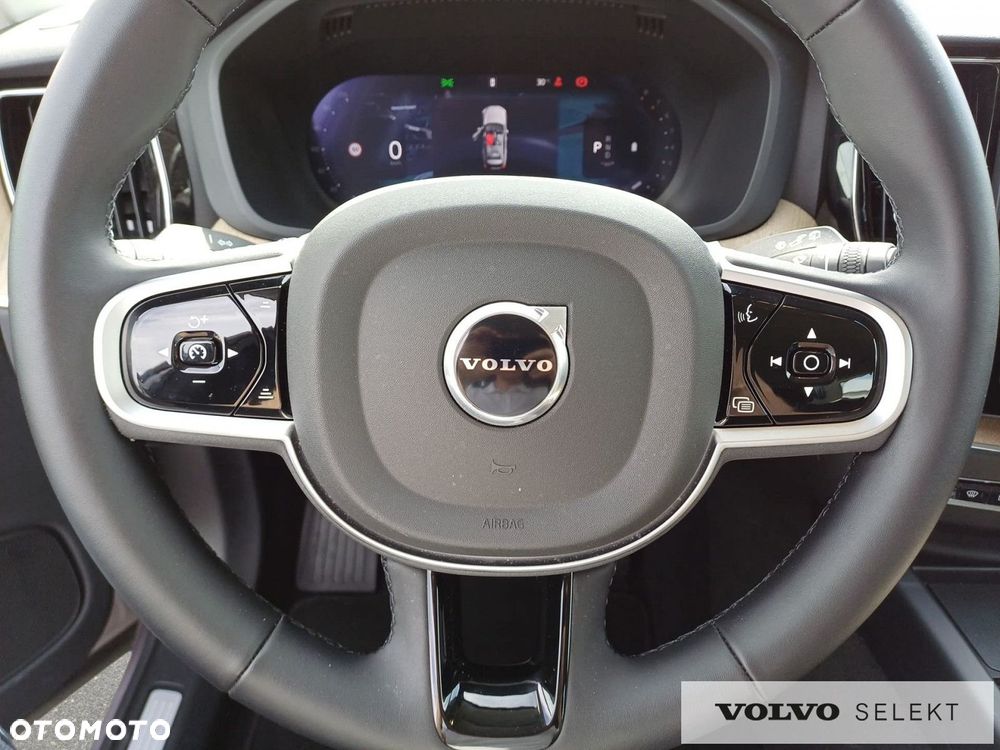 Volvo XC 60 - 22