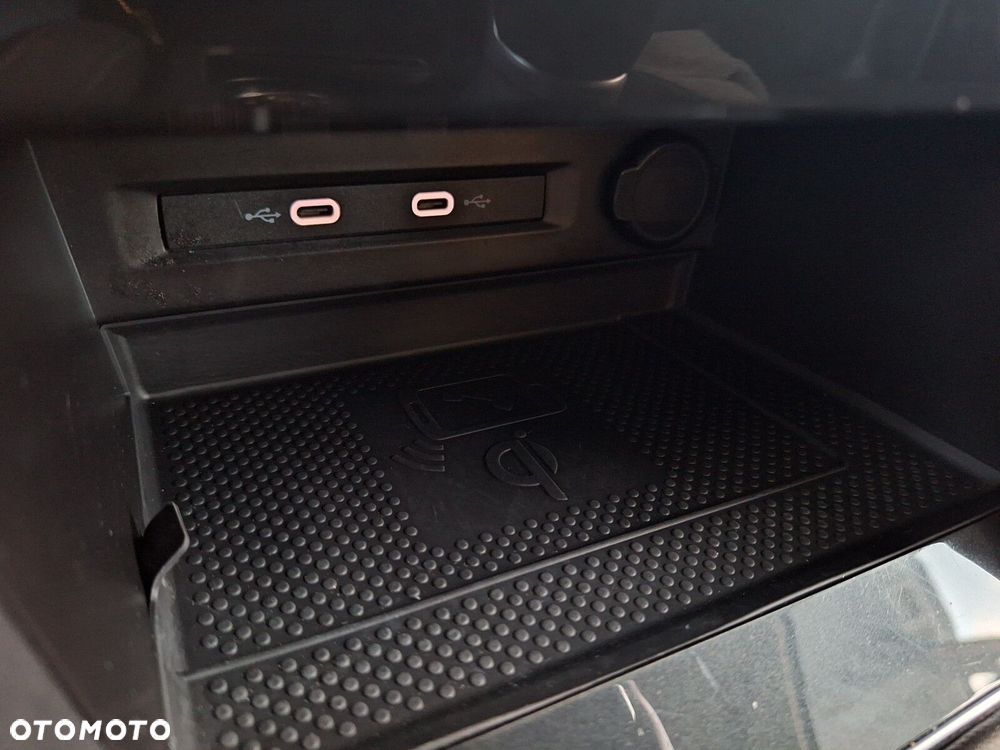 Volkswagen Tiguan 2.0 TSI 4Mot Elegance DSG - 23