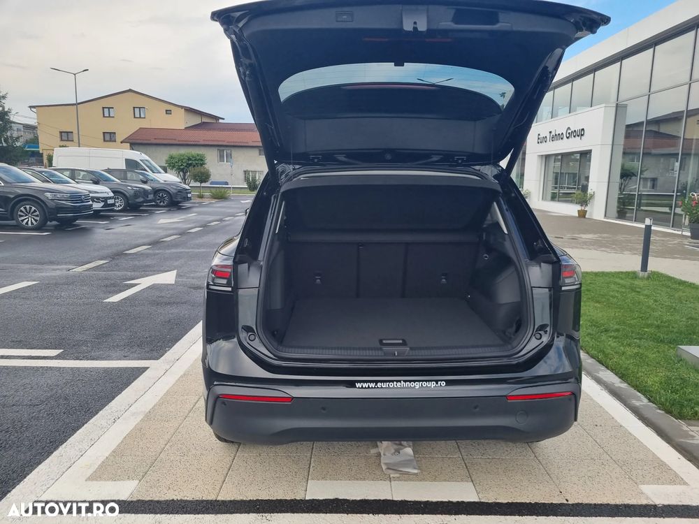 Volkswagen Tiguan - 32