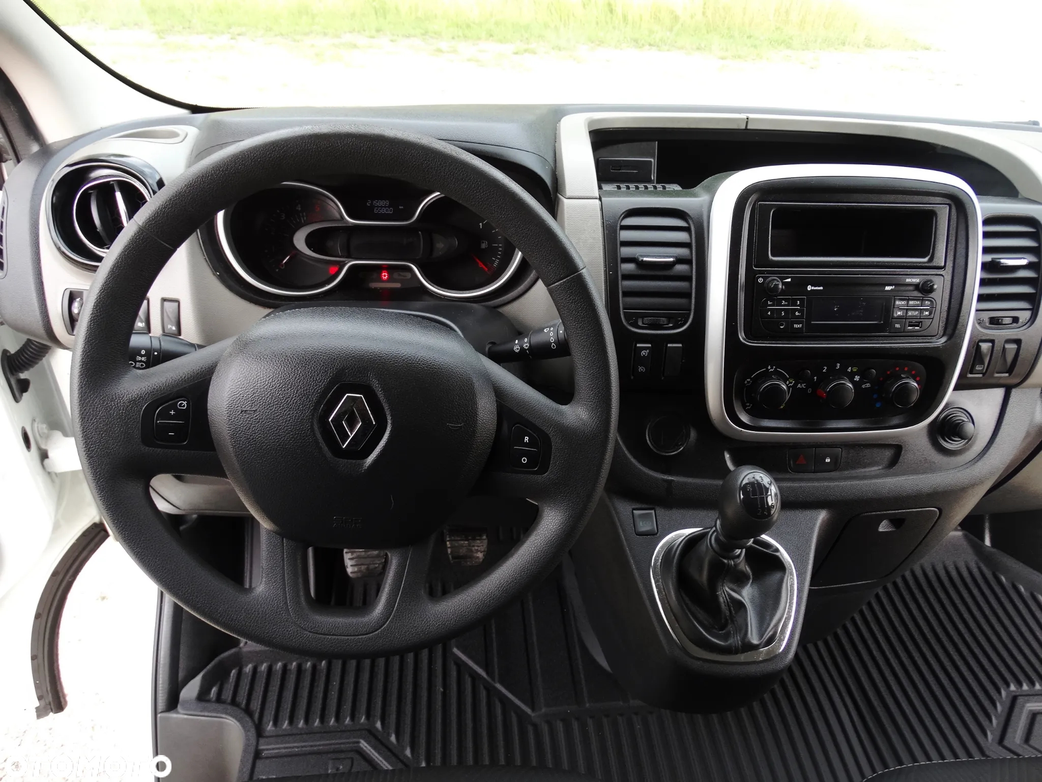 Renault TRAFIC L2H1 LONG 2019 120 PS MOŻLIWY KREDYT LEASING - 7