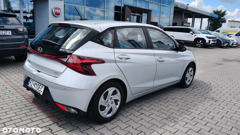 Hyundai i20 1.2 Pure - 6
