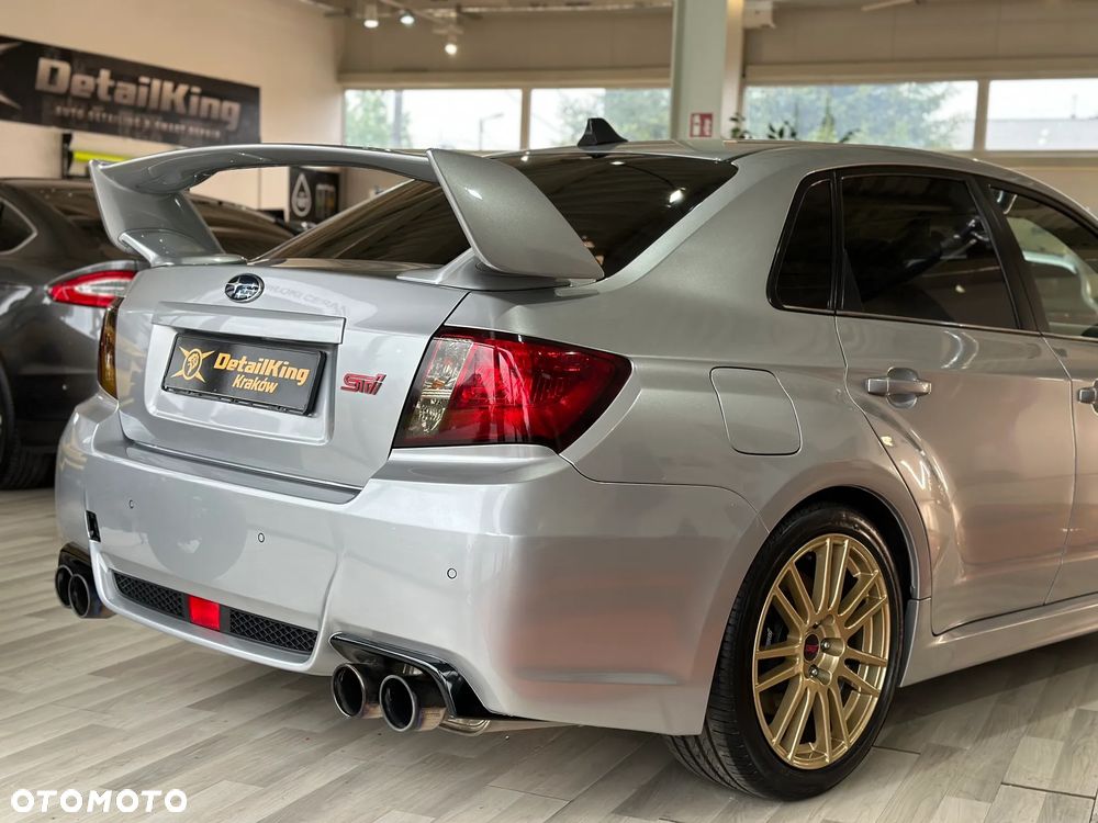 Subaru Impreza STI - 16