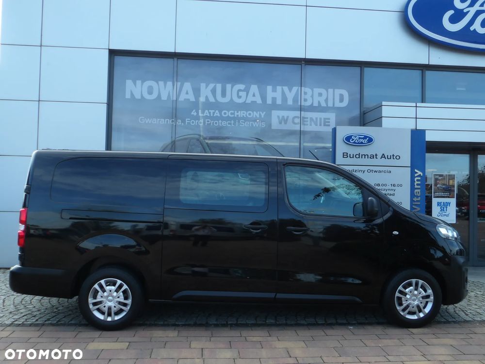 Opel Vivaro - 8