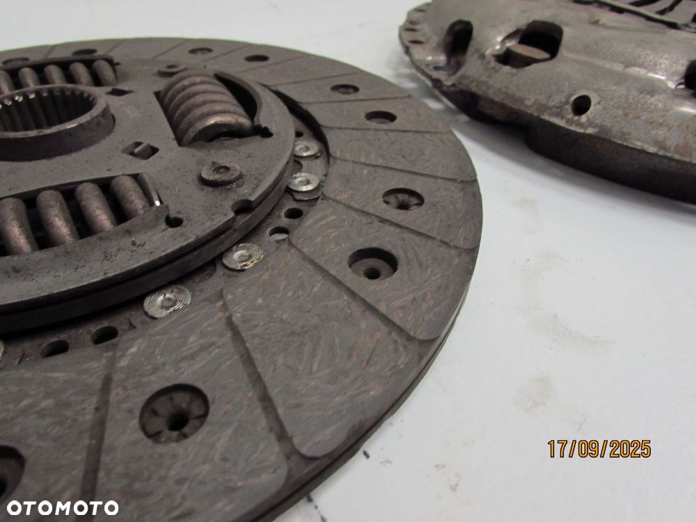 VW CRAFTER 2.0 TDI 11-18 SPRZEGLO KOLO DWUMASOWE 03L105266BF TARCZA 9 mm DOCISK 03L141031T - 6