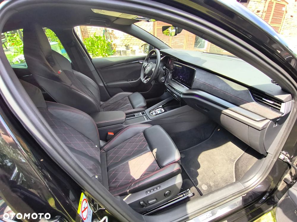 Skoda Octavia 2.0 TDI DSG 4x4 RS - 13