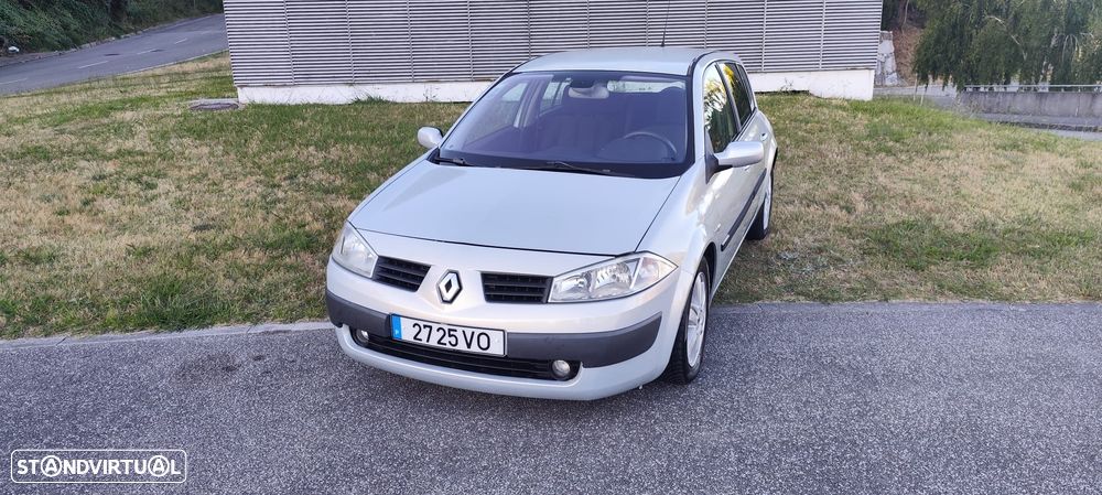Renault Mégane 1.5 dCi Confort Dynamique - 1