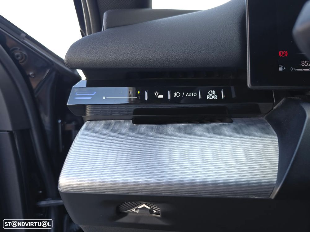BMW 520 d Pack Desportivo M - 32