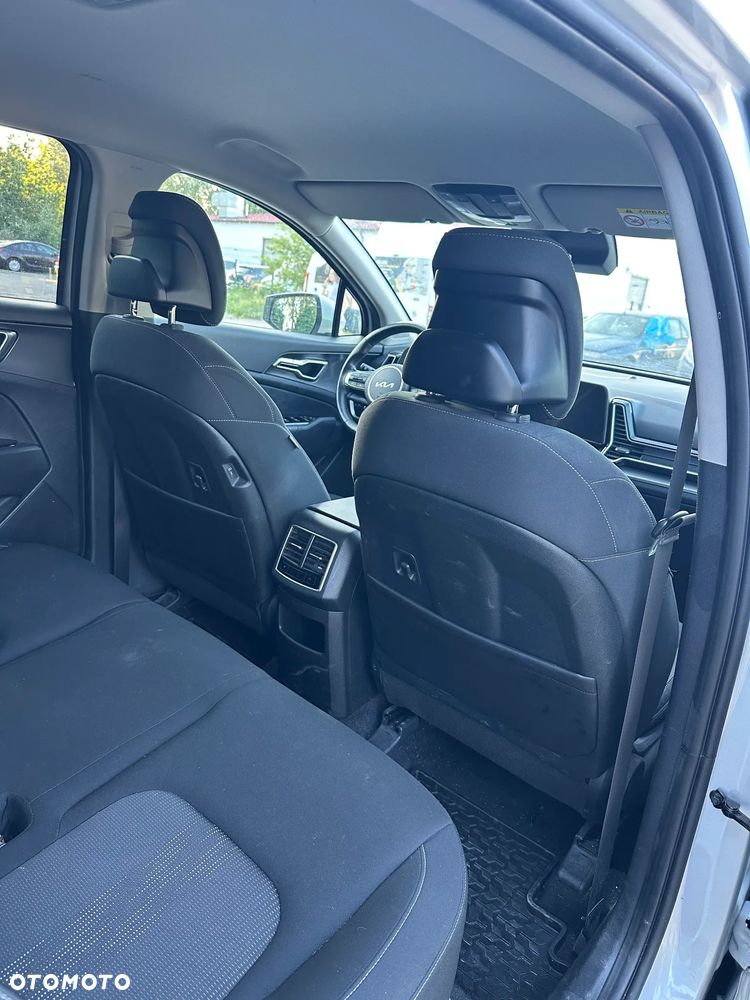 Kia Sportage 1.6 T-GDI HEV L 2WD - 18