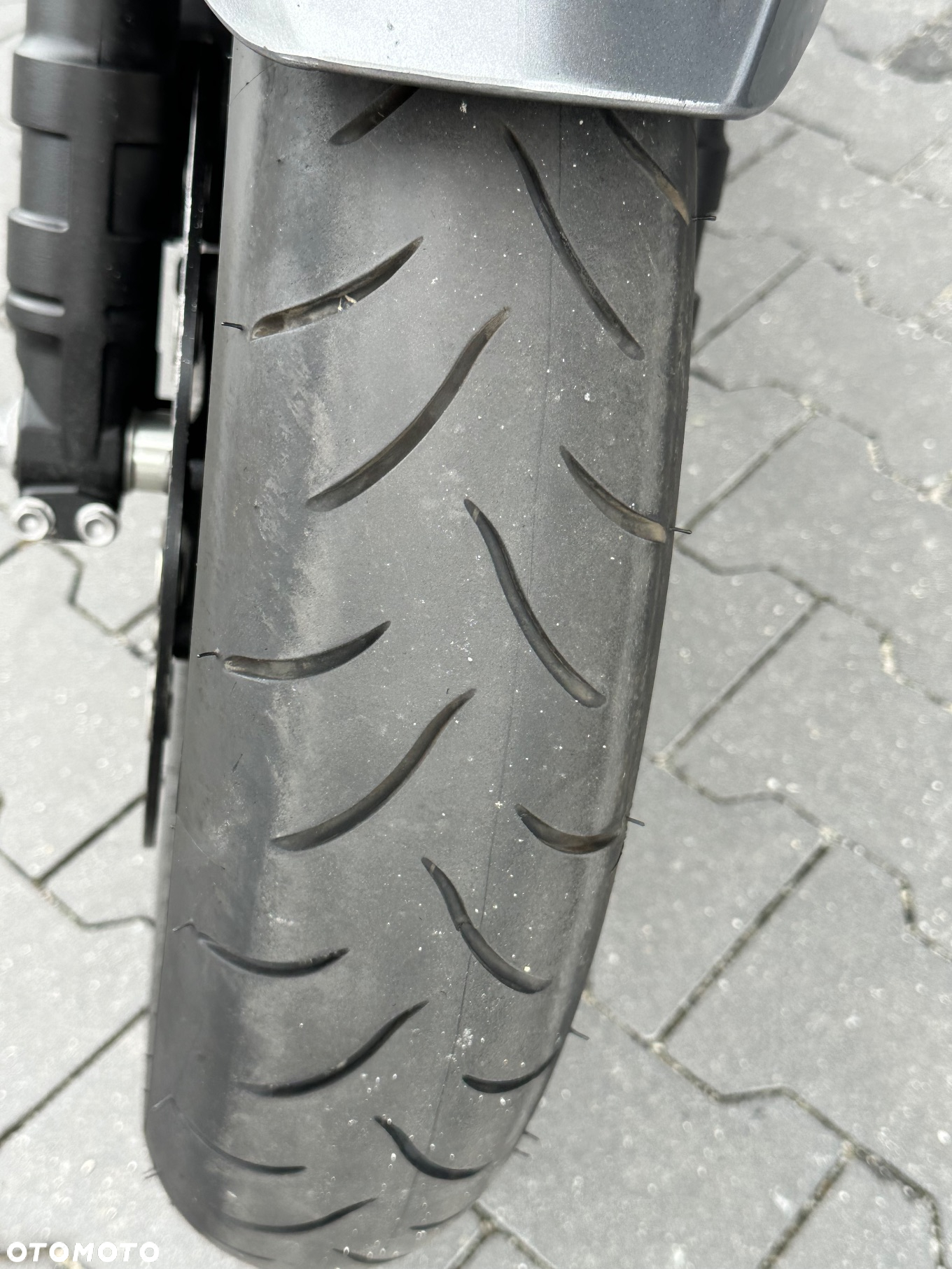 Suzuki GSX - 20