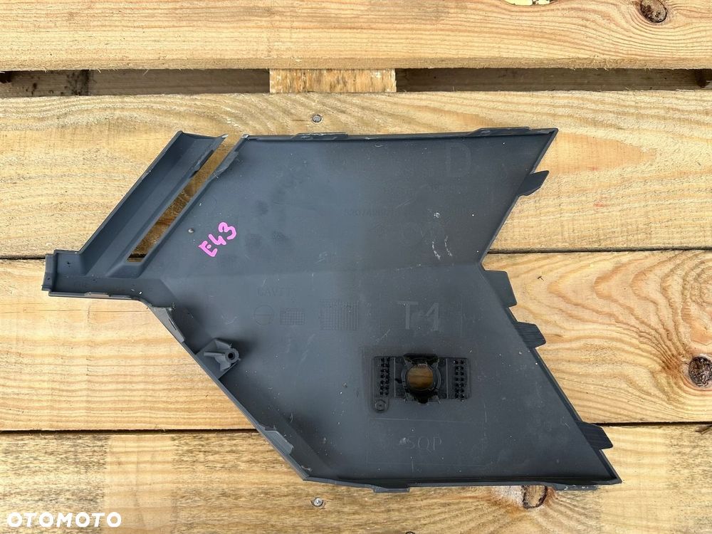 KRATKA ATRAPA LISTWA PRAWA ZDERZAK PRZÓD RENAULT MEGANE V E-TECH 620742561R - 2