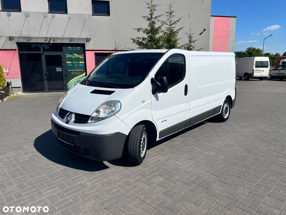 Renault Trafic - 2