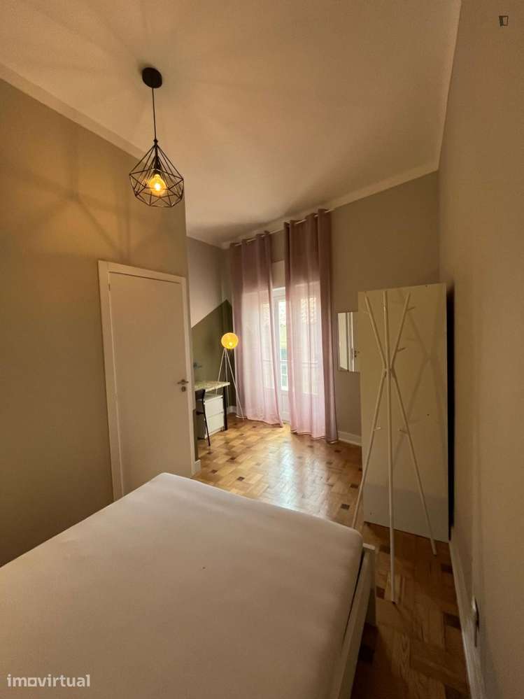 Quarto - localizado em Santarem - Grande imagem: 3/7