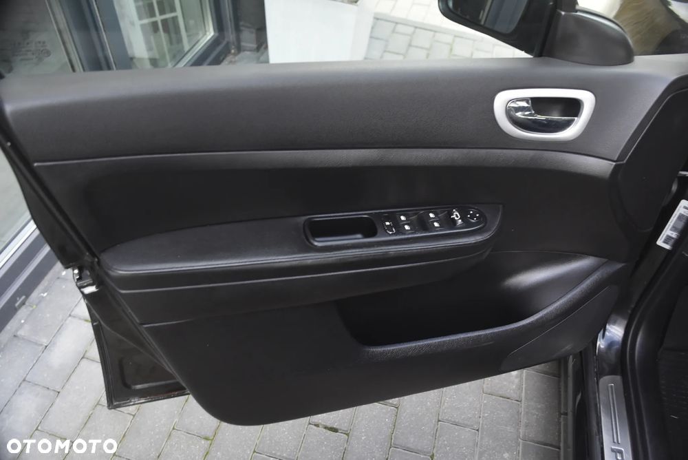 Peugeot 307 HDi Break 110 Premium - 15