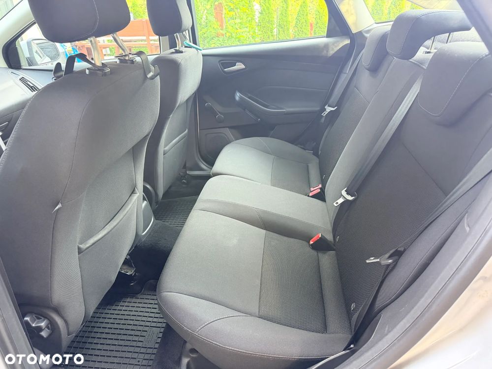 Ford Focus - 17