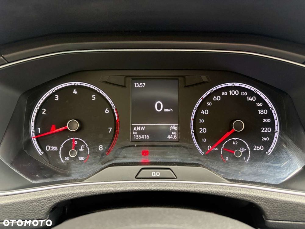 Volkswagen T-Roc 1.5 TSI Style - 9