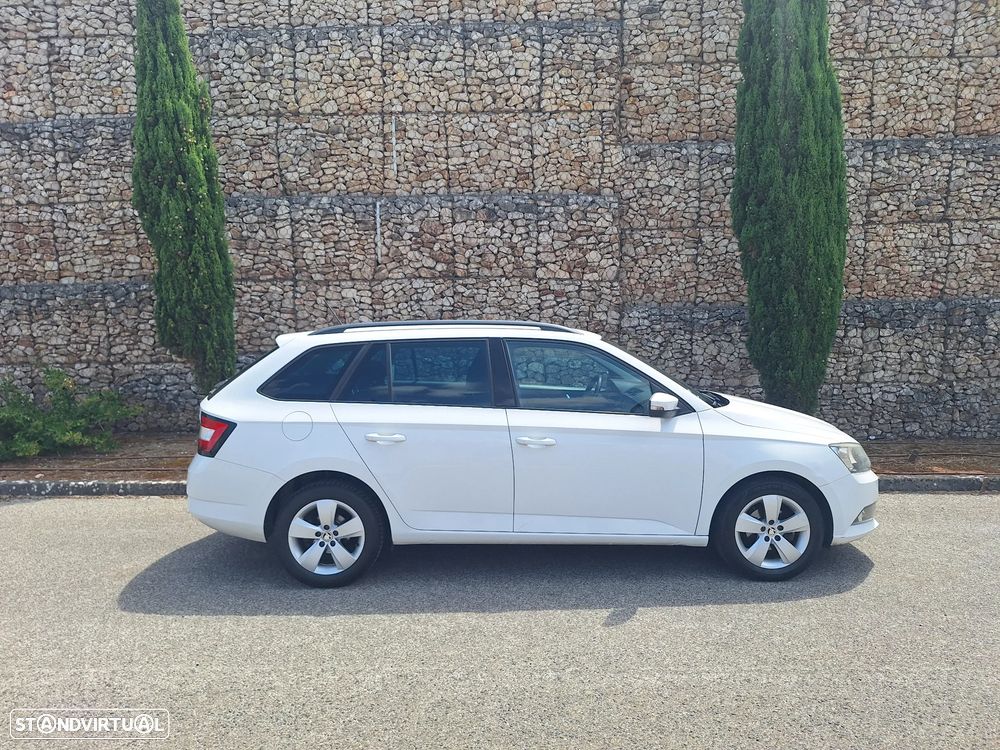 Skoda Fabia Break 1.4 TDi Ambition - 17