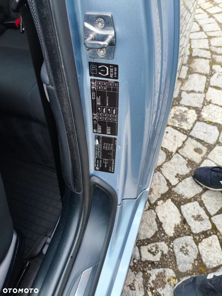 BMW Seria 3 330d xDrive - 21