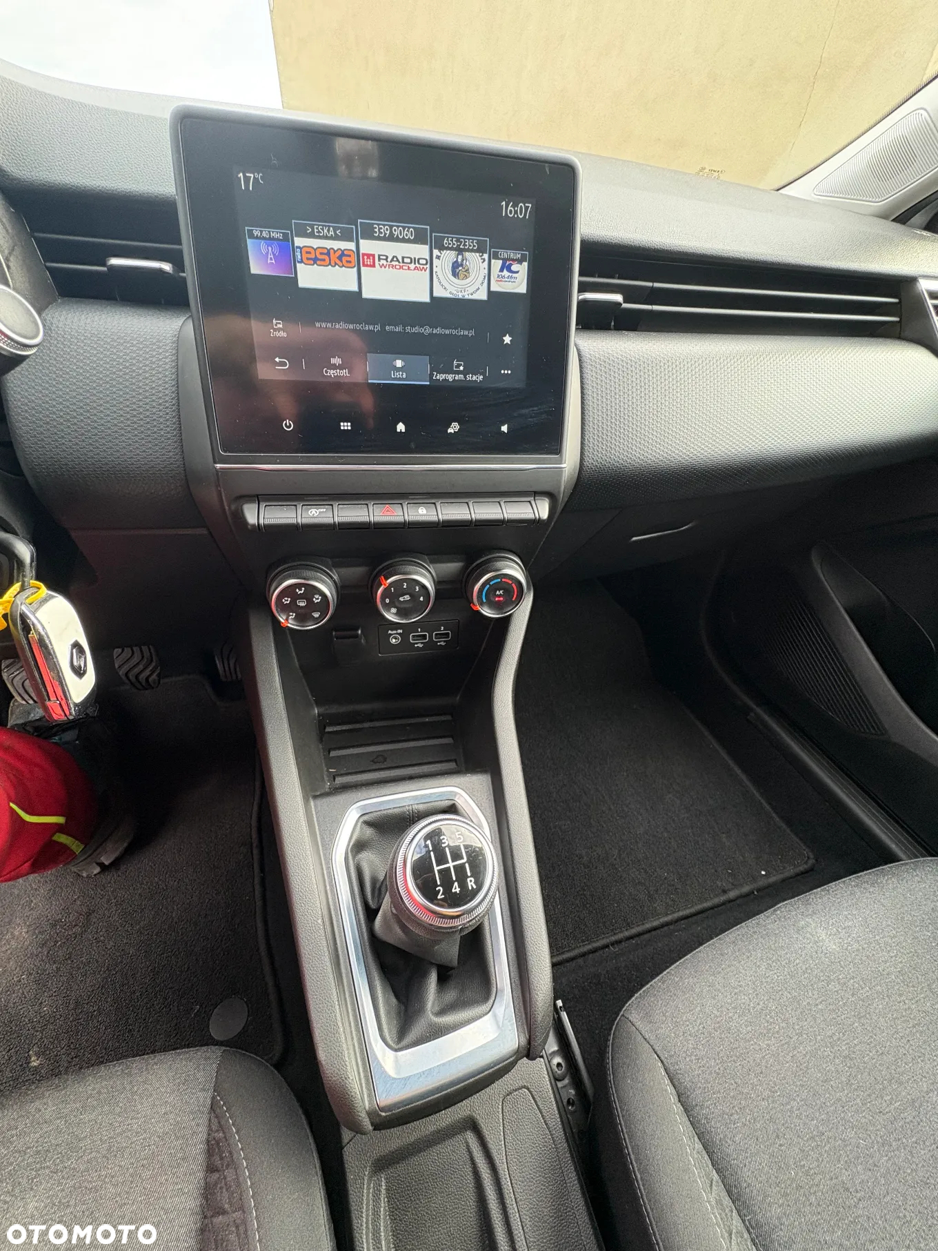 Renault Clio - 10