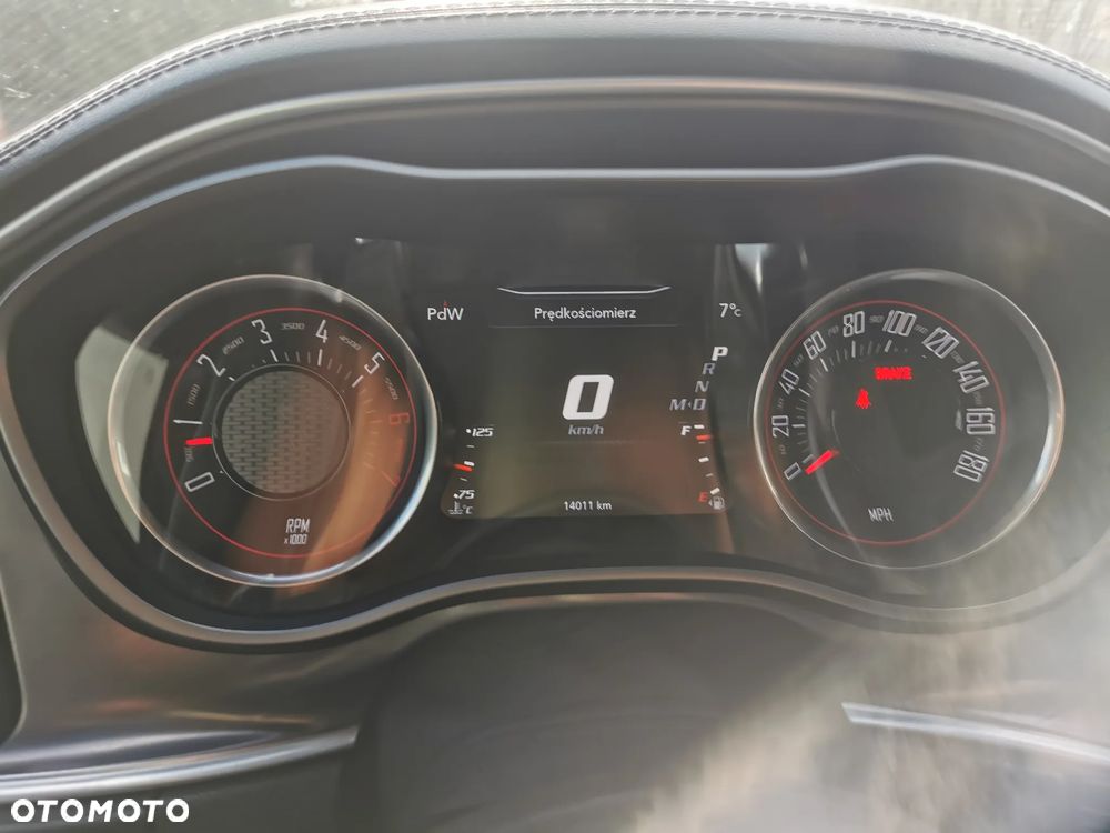 Dodge Challenger 6.4 Scat Pack - 17
