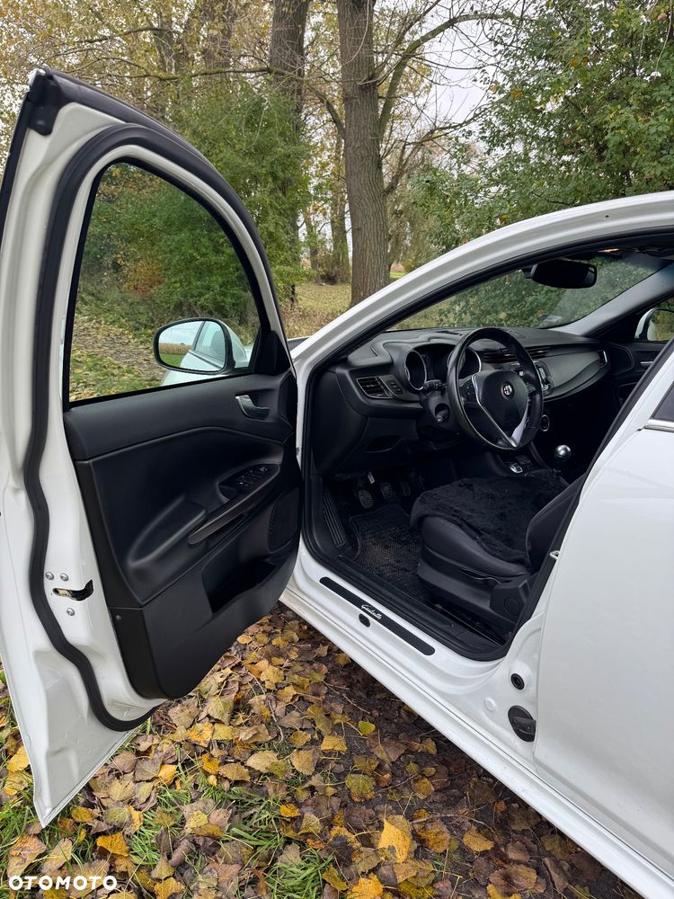 Alfa Romeo Giulietta 1.4 TB Distinctive - 6