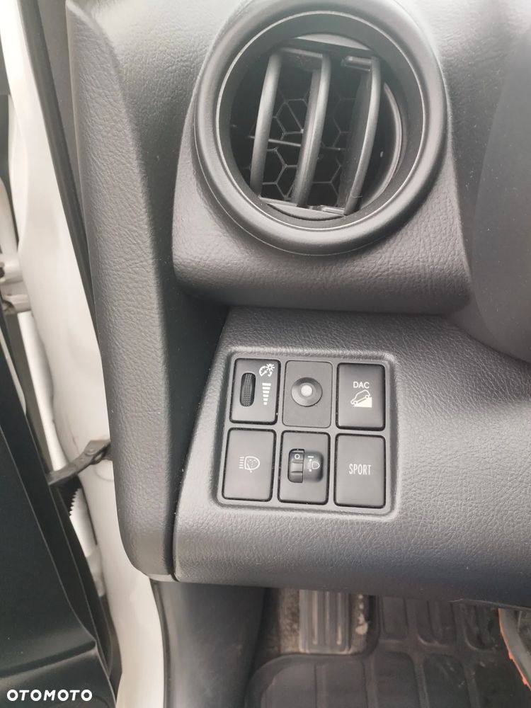 Toyota RAV4 2.0 VVT-i Premium MS - 17