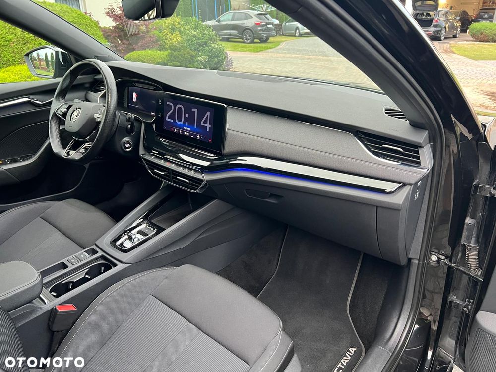 Skoda Octavia 1.5 TSI e-TEC DSG Style - 12