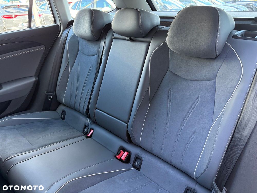 Volkswagen Passat Variant - 14