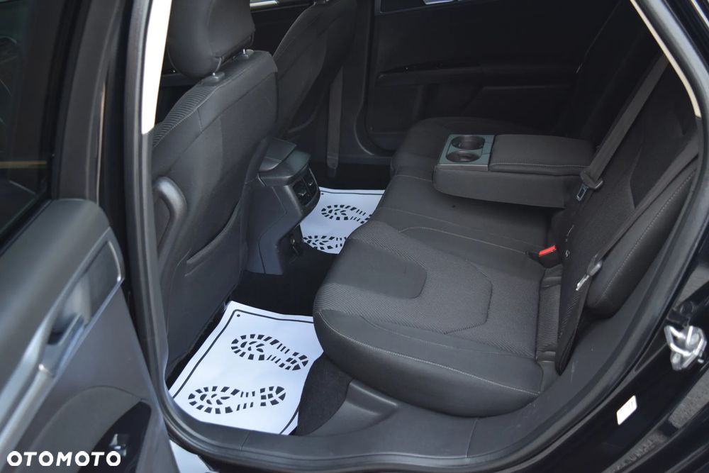 Ford Mondeo SW 2.0 TDCi Titanium - 33