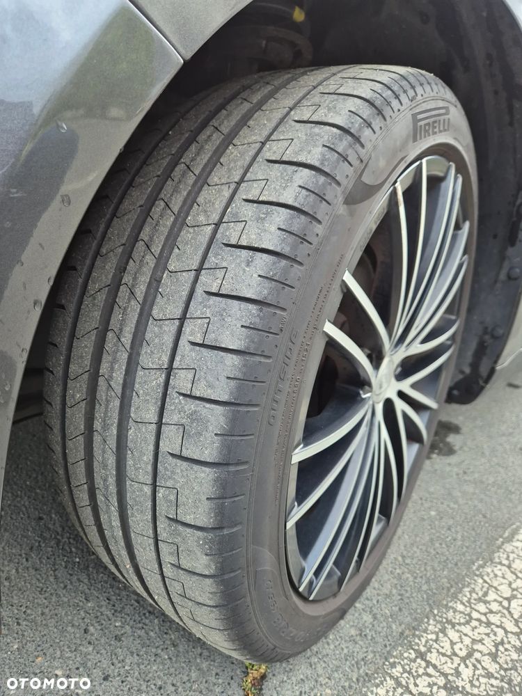 Ford Mondeo - 17