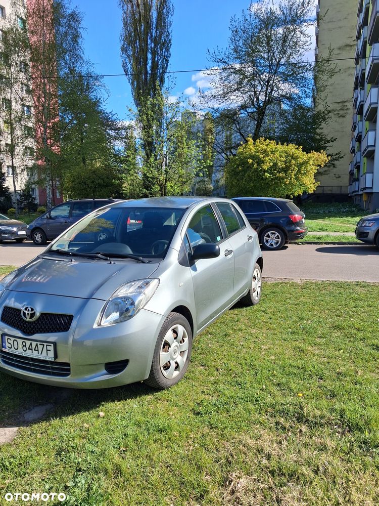 Toyota Yaris - 9