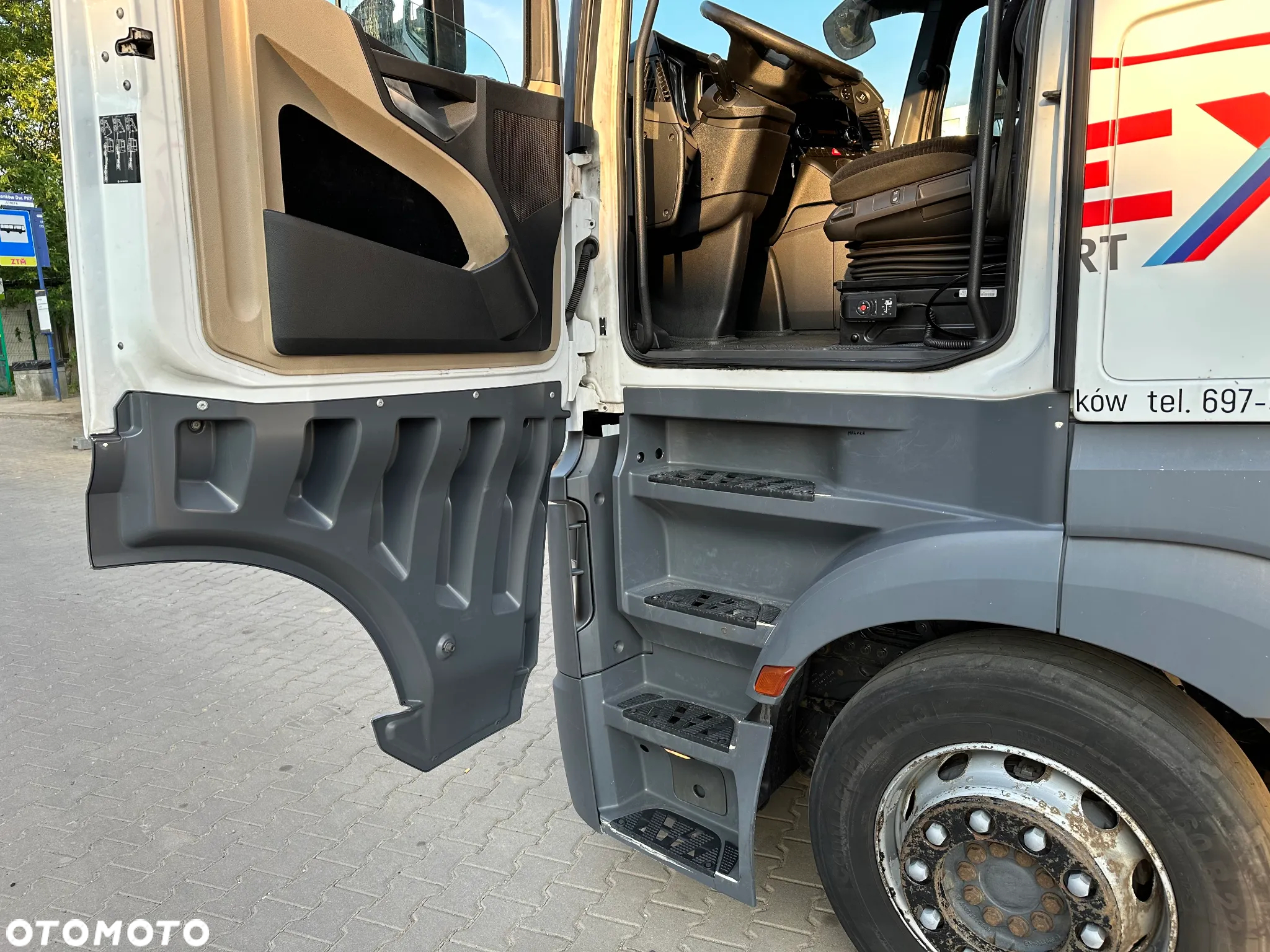 Mercedes-Benz Actros MP4 1845 - 10
