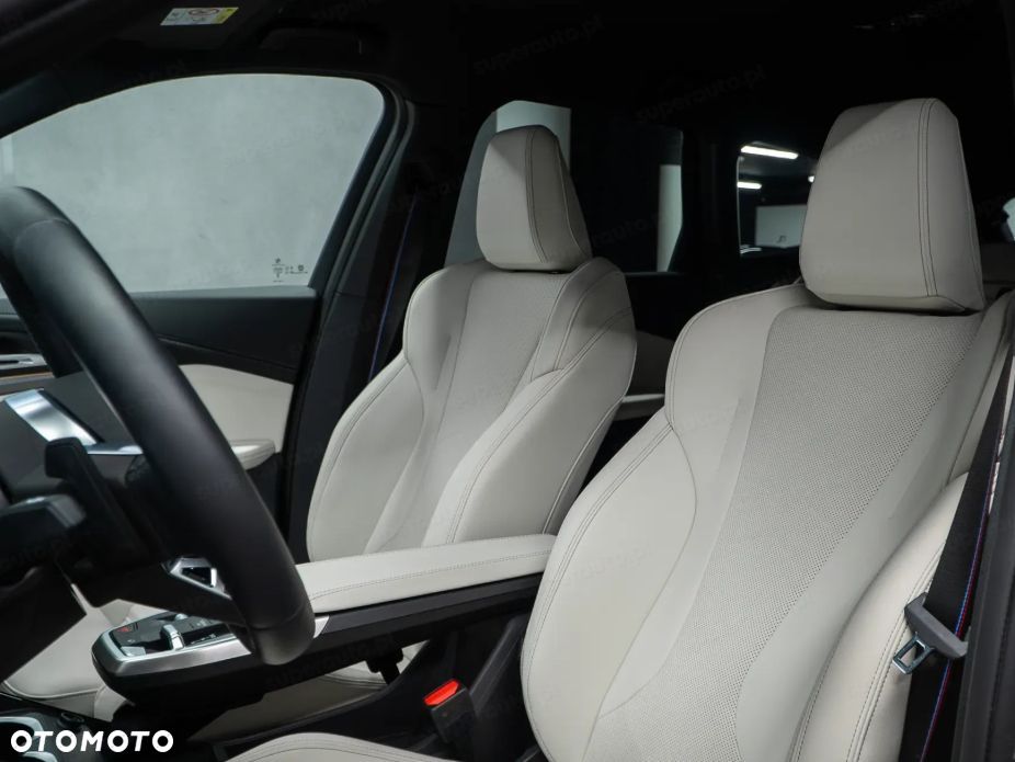 BMW X1 - 6