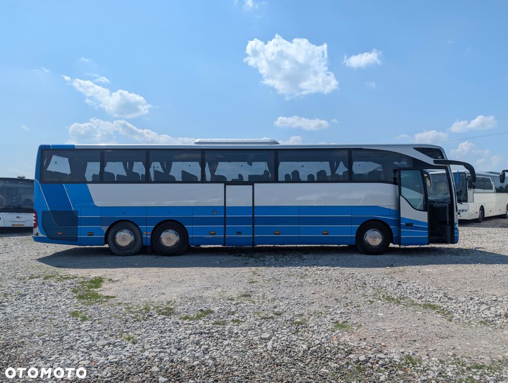 Mercedes-Benz Tourismo - 4