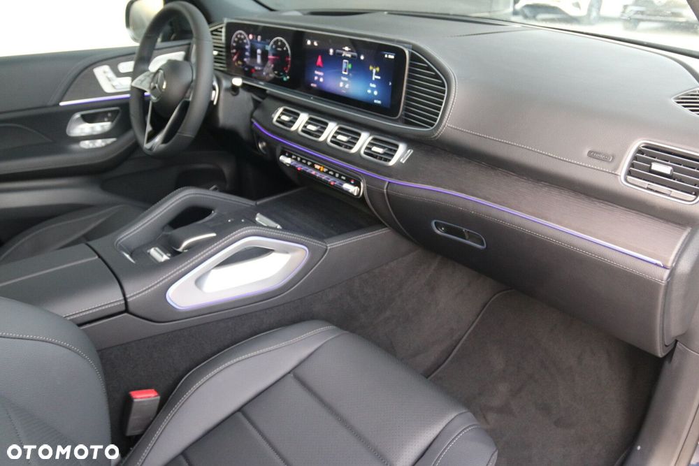 Mercedes-Benz GLE - 18