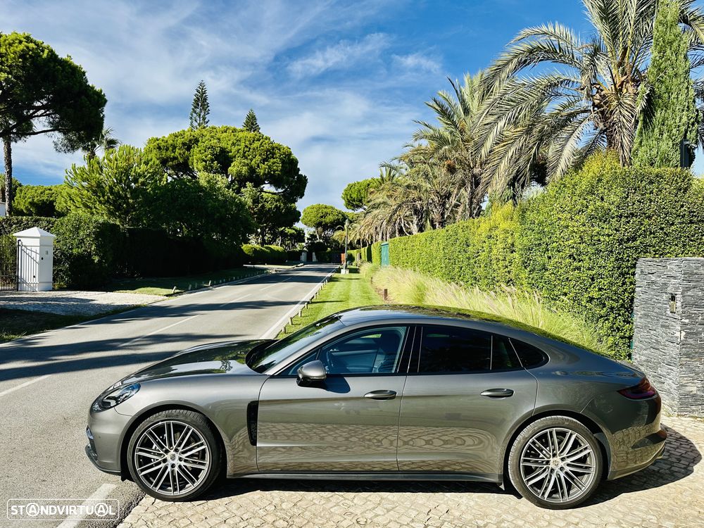 Porsche Panamera 4 Edition 10 Anos - 4