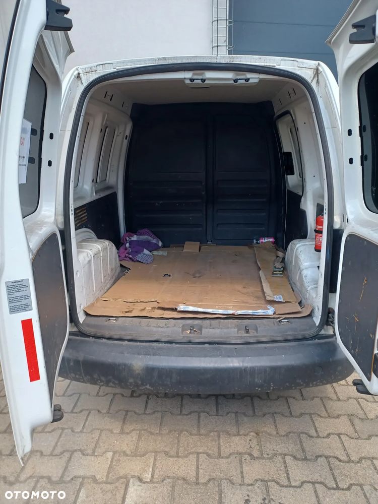 Volkswagen Caddy - 2