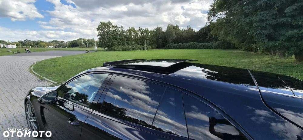 Porsche Panamera 4S Executive - 30
