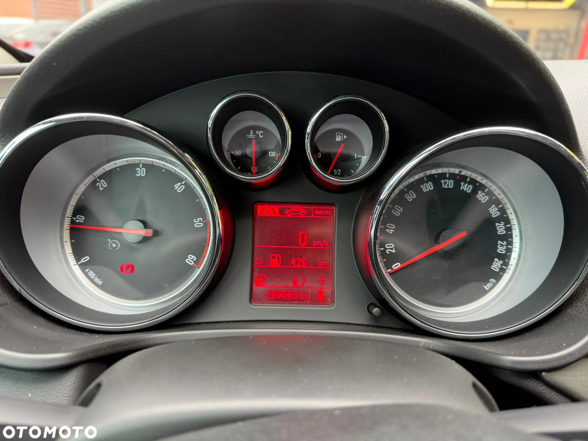 Opel Insignia - 9