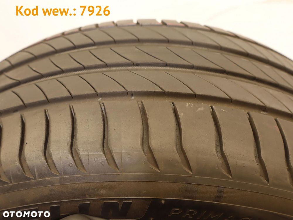 Michelin Primacy 4 - 235/45 R17 - 7