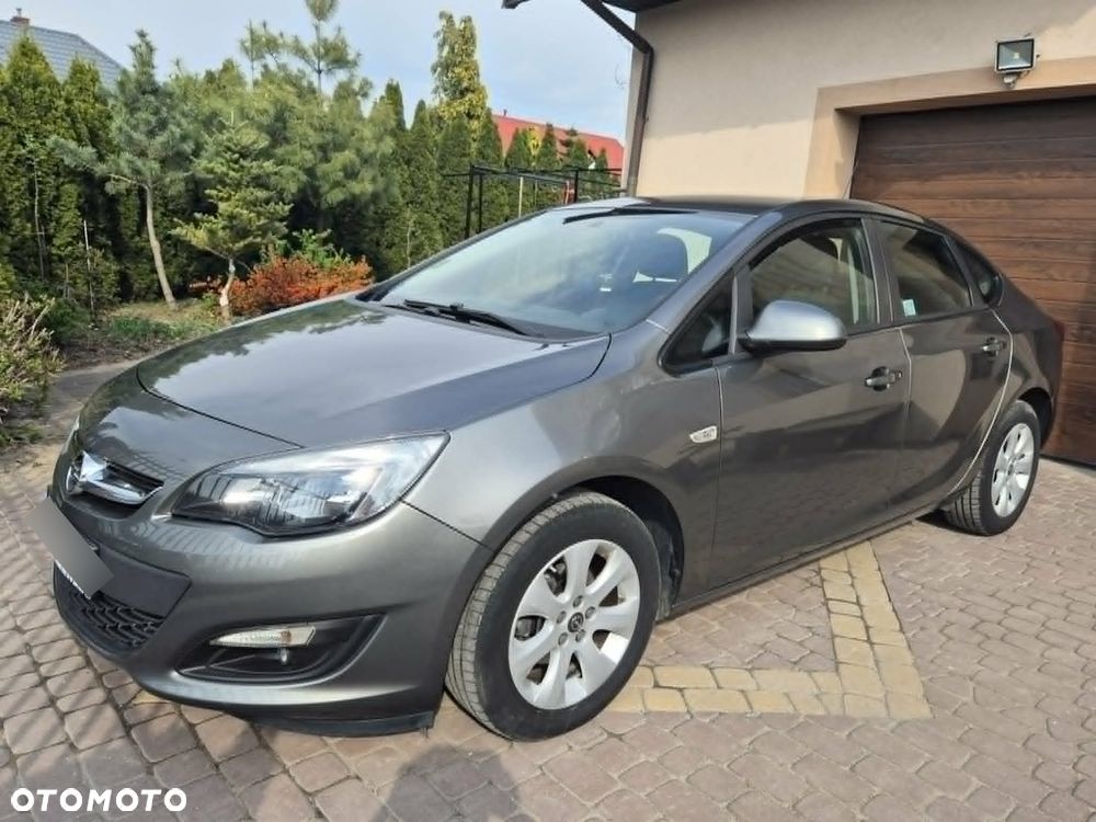 Opel Astra 1.6 Business - 29