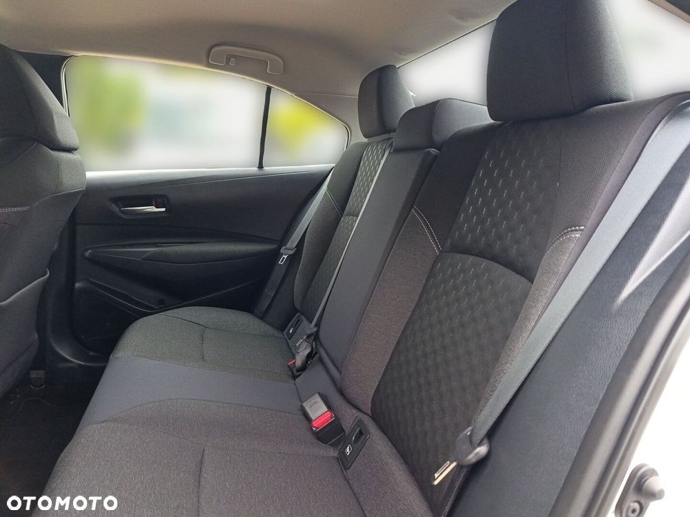 Toyota Corolla - 16
