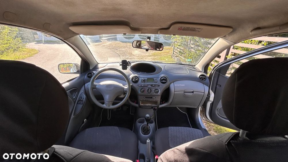 Toyota Yaris 1.0 Luna - 13