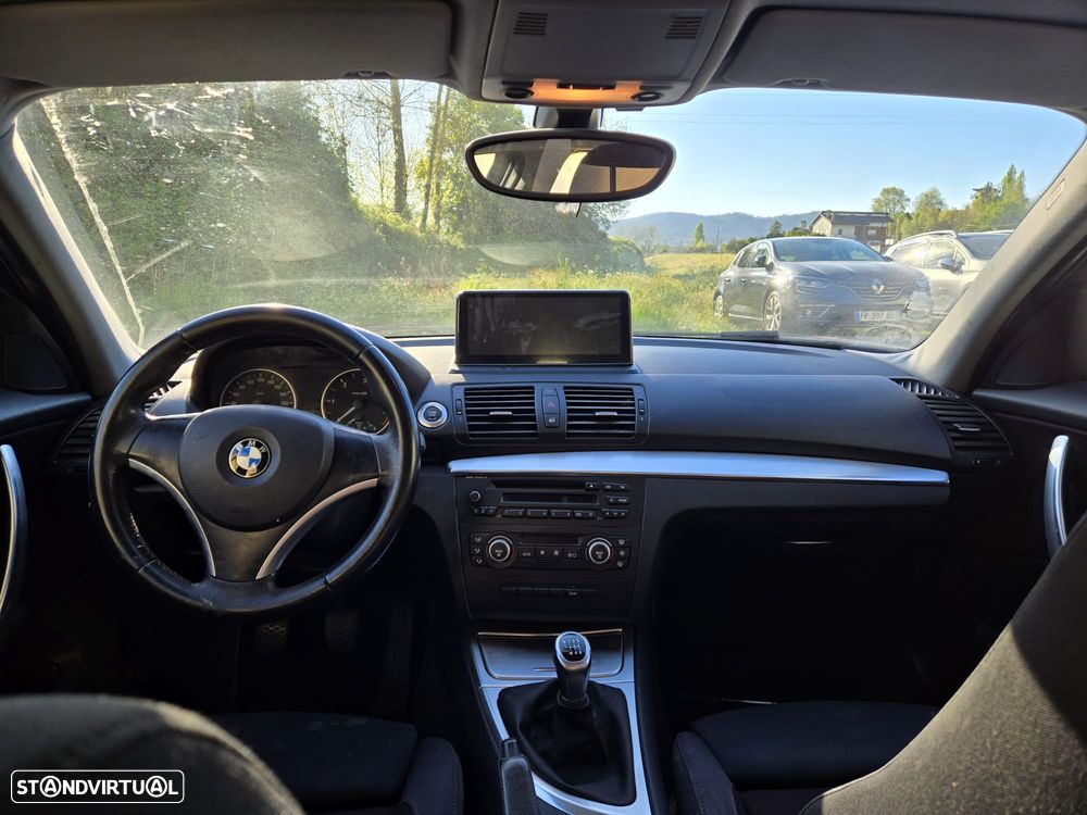 BMW 118 d DPF Edition Sport - 8