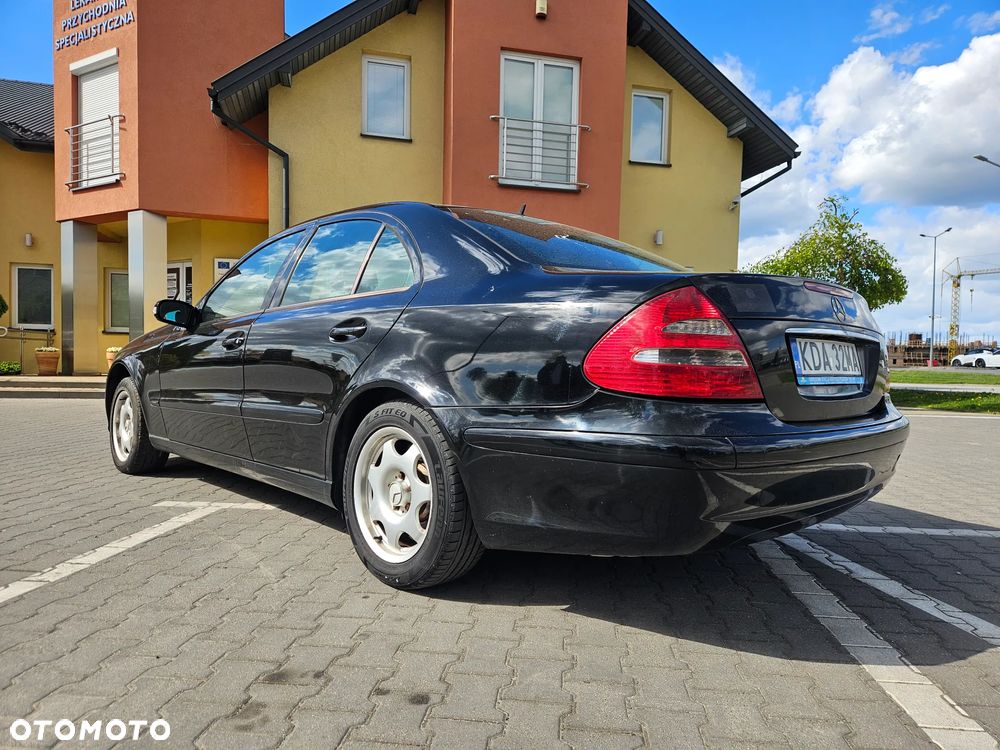 Mercedes-Benz Klasa E - 4