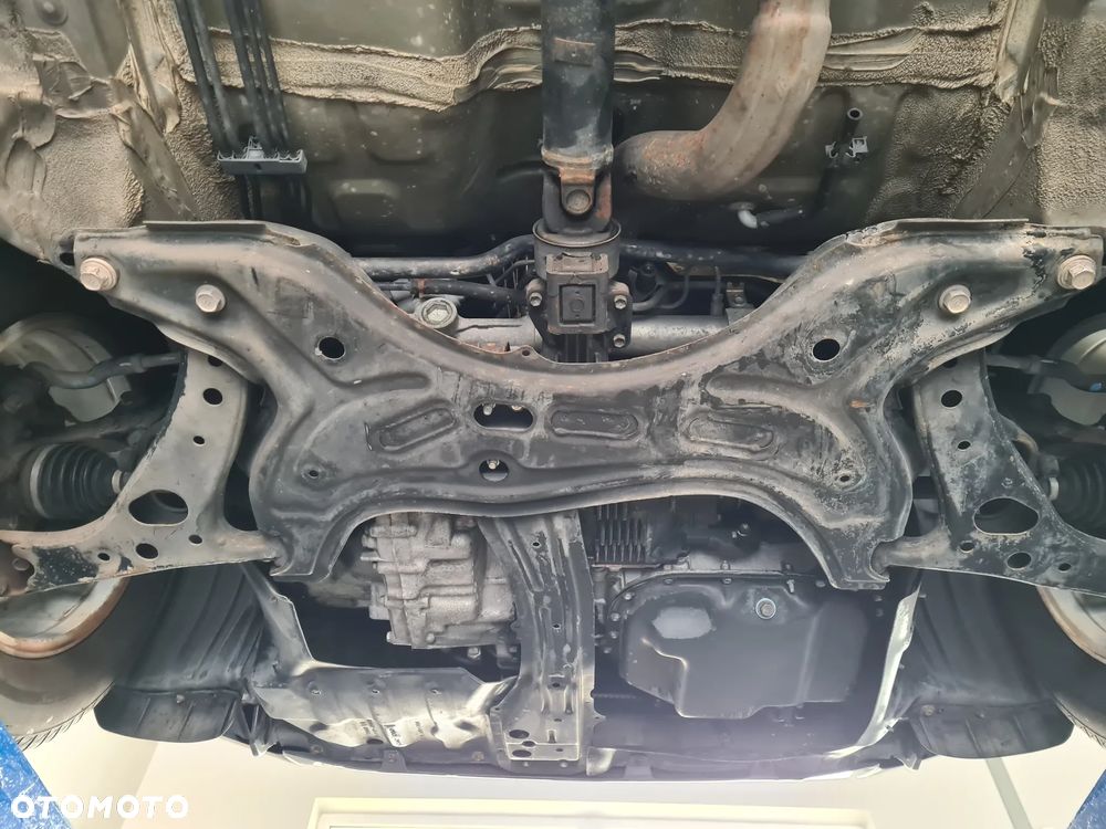 Toyota RAV4 2.0 D-4D 4x4 - 24