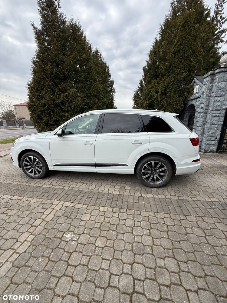 Audi Q7 - 8