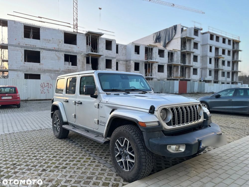 Jeep Wrangler Unlimited GME 2.0 Turbo Sahara - 2
